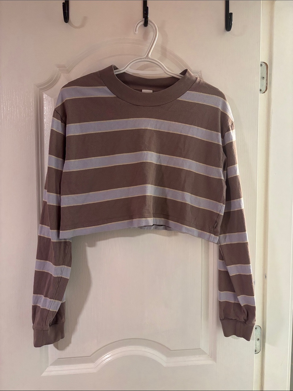 Cropped TNA long sleeve